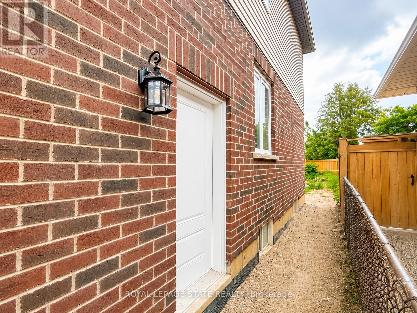 22-A Alpine Avenue, Hamilton, Ontario  L9A 1A5 - Photo 27 - X13498112