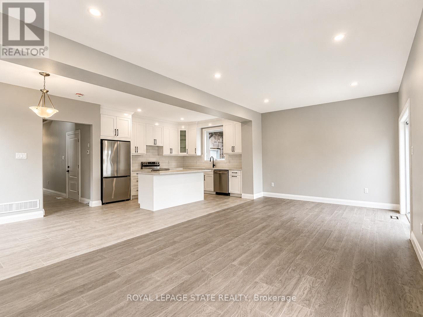 22-A Alpine Avenue, Hamilton, Ontario  L9A 1A5 - Photo 8 - X13498112