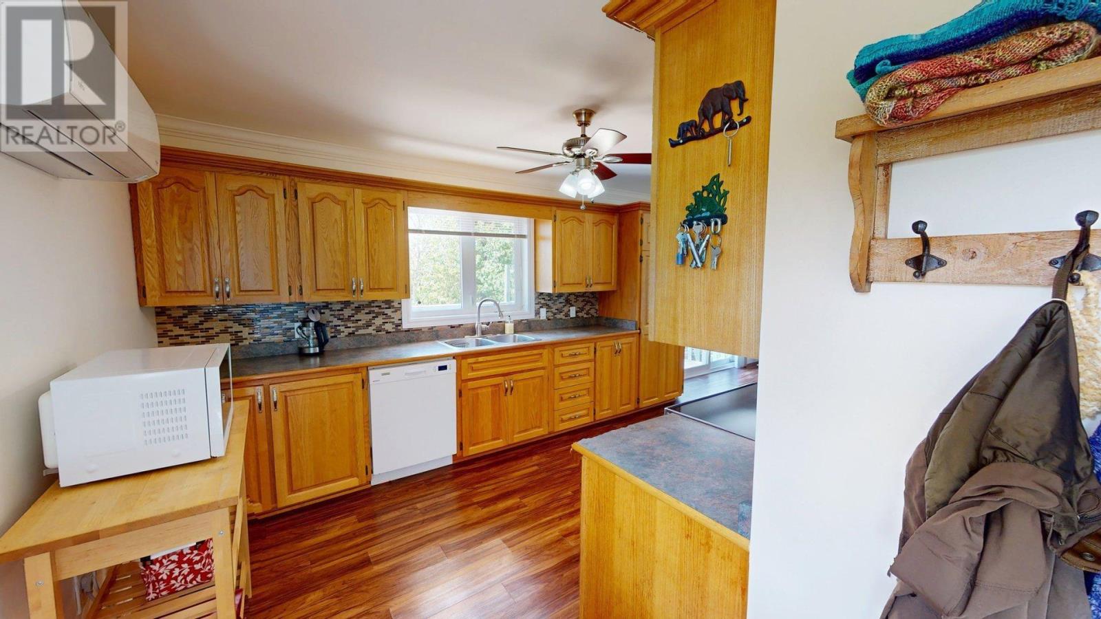 25 Rothwell Street, Upper Sackville, Nova Scotia  B4E 3C2 - Photo 10 - 202615088