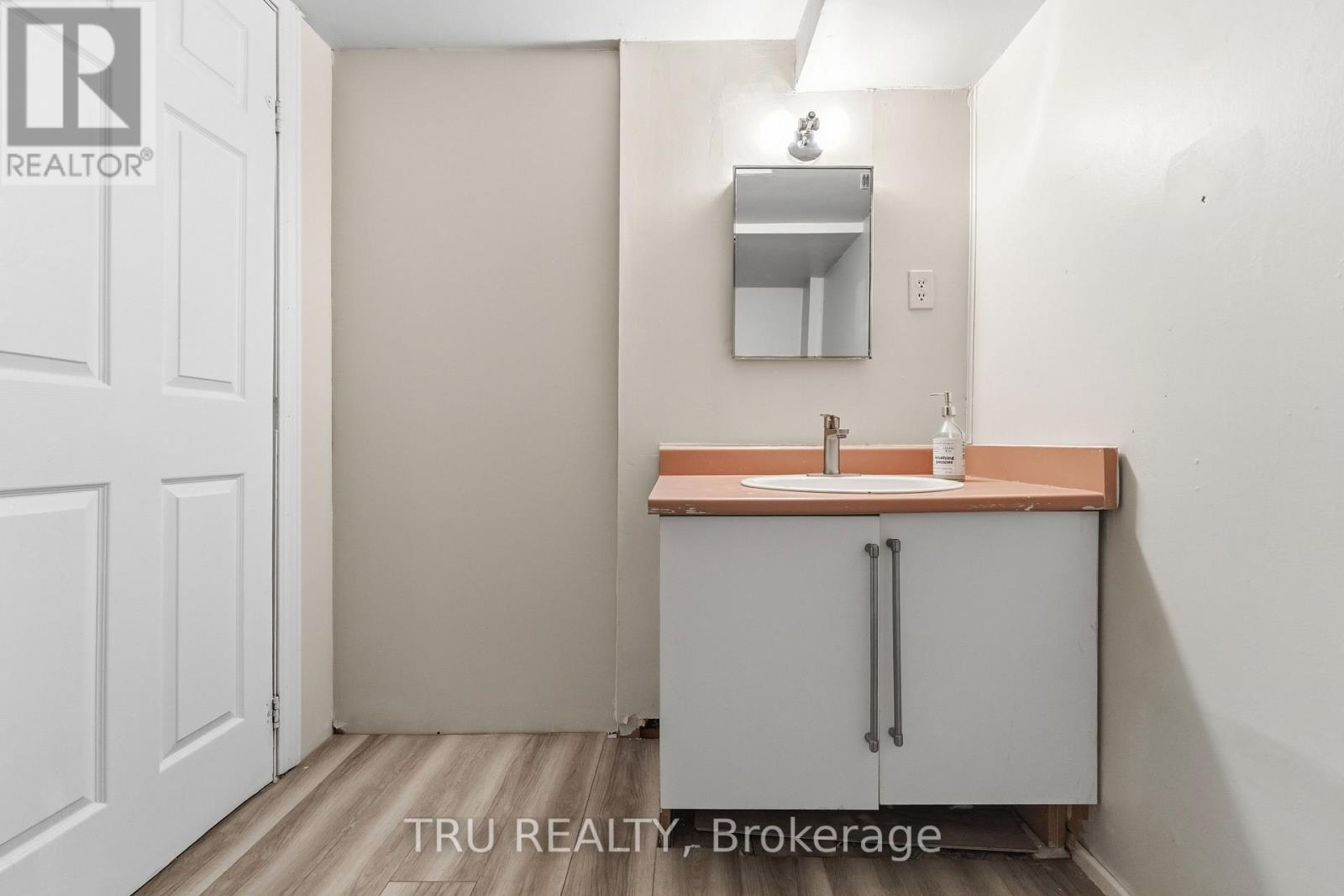 950 Meadowlands Drive, Ottawa, Ontario  K2C 0K3 - Photo 24 - X13498228
