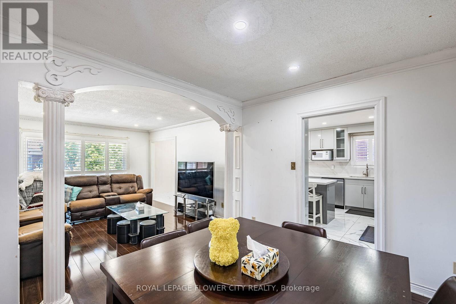148 Dolores Road, Toronto, Ontario  M3L 2K8 - Photo 14 - W13498222