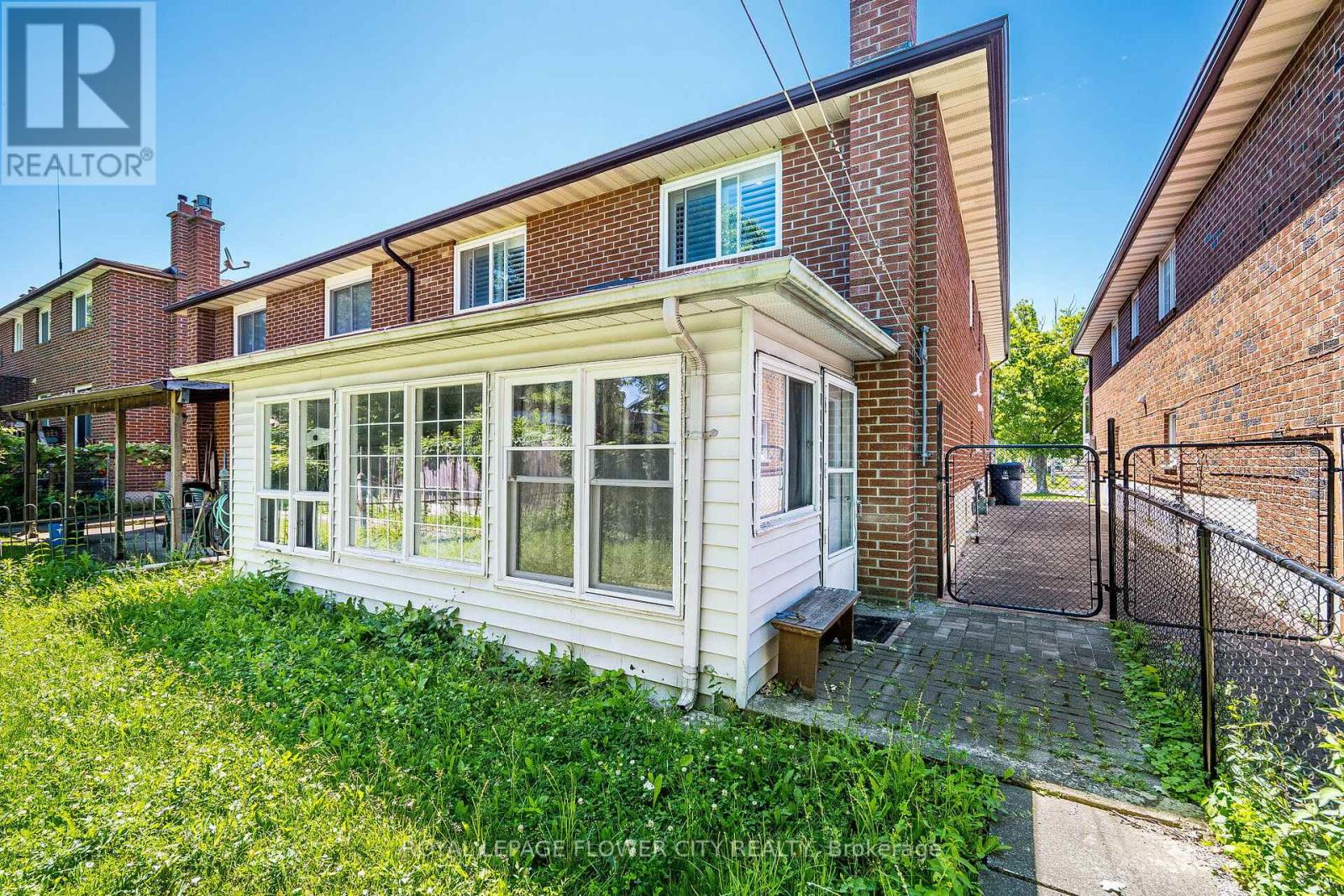 148 Dolores Road, Toronto, Ontario  M3L 2K8 - Photo 48 - W13498222