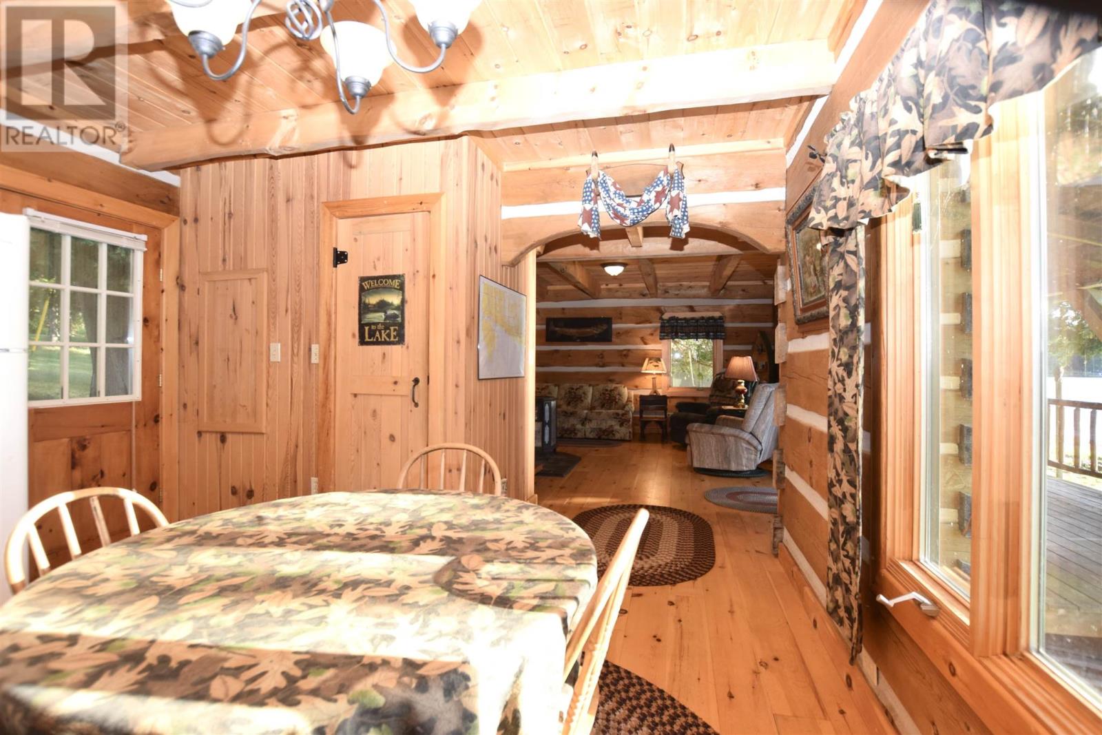 686 Sunset Beach Road, Huron Shores, Ontario  P0R 1H0 - Photo 8 - SM261545