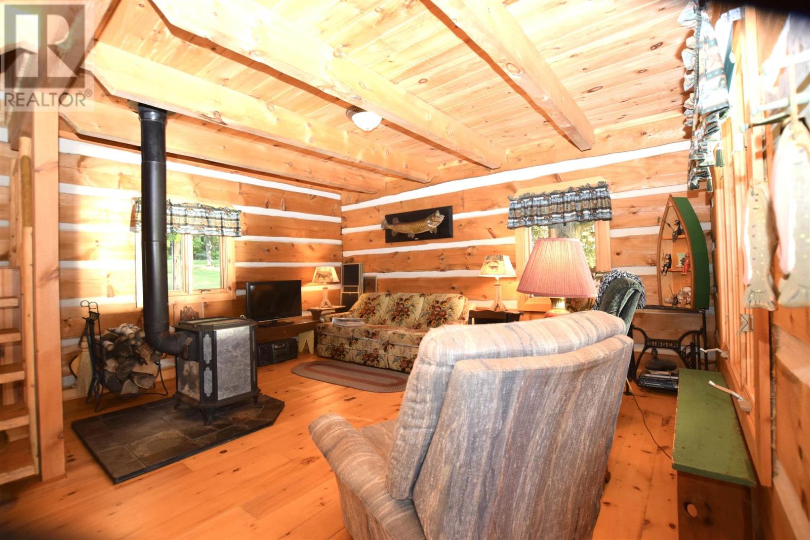 686 Sunset Beach Road, Huron Shores, Ontario  P0R 1H0 - Photo 9 - SM261545