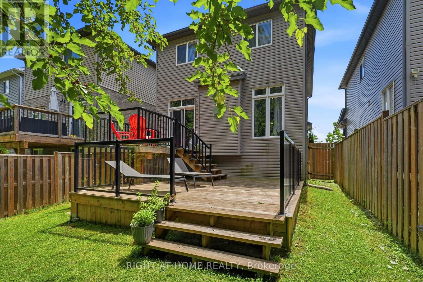 153 Maitland Street, Kitchener, Ontario  N2R 0C2 - Photo 23 - X13498210