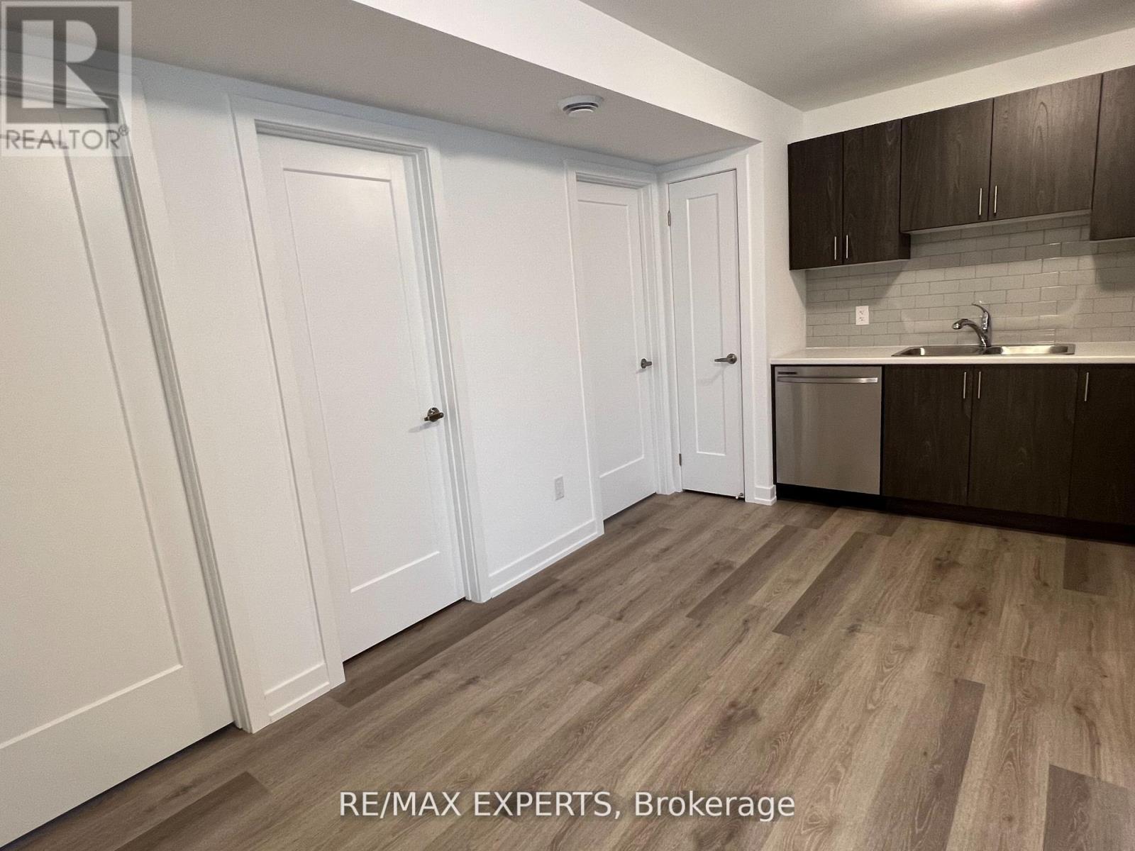 534 - 4263 Fourth Avenue, Niagara Falls, Ontario  L2E 0C2 - Photo 15 - X13498226