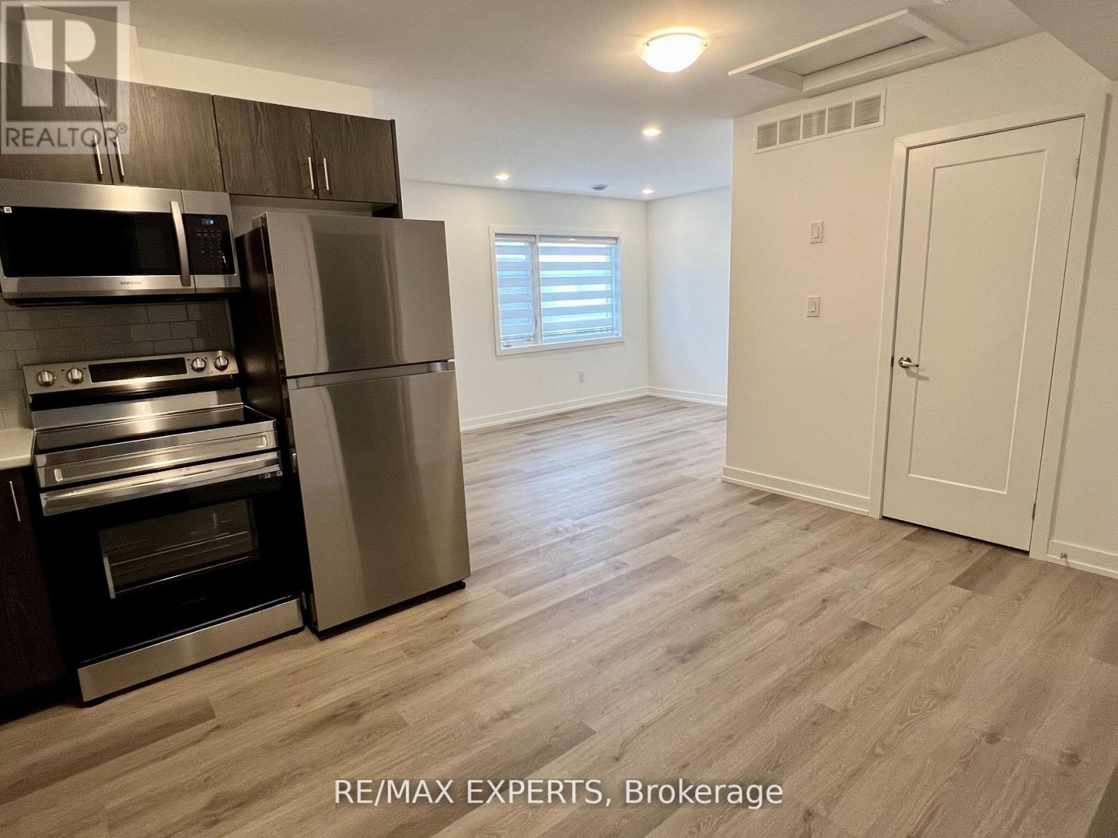 534 - 4263 Fourth Avenue, Niagara Falls, Ontario  L2E 0C2 - Photo 5 - X13498226