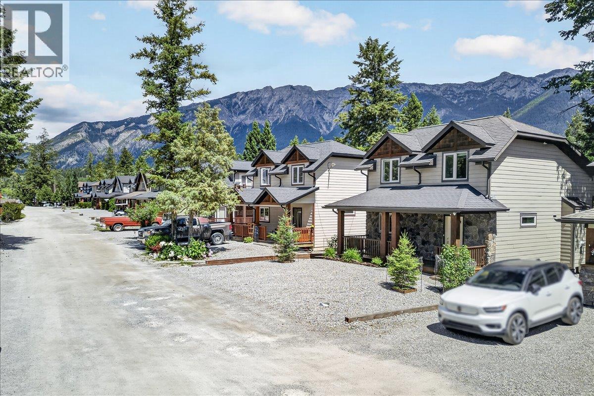 4868 Riverview Drive Unit# 71, Edgewater, British Columbia  V0A 1E0 - Photo 29 - 10391582