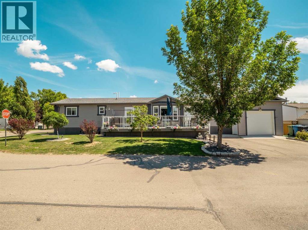 207 Porter Street, Coaldale, Alberta  T1M 0A7 - Photo 1 - A2324255