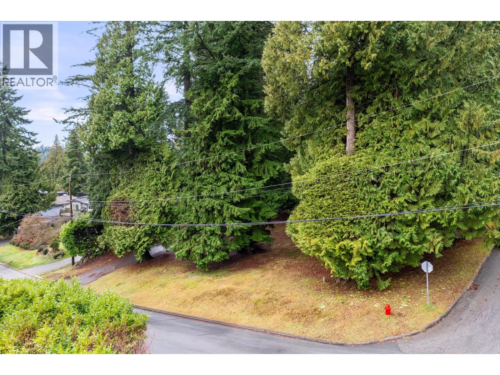 Lot 2 3091 Royal Avenue, North Vancouver, British Columbia  V7K 1Y6 - Photo 4 - R3092360