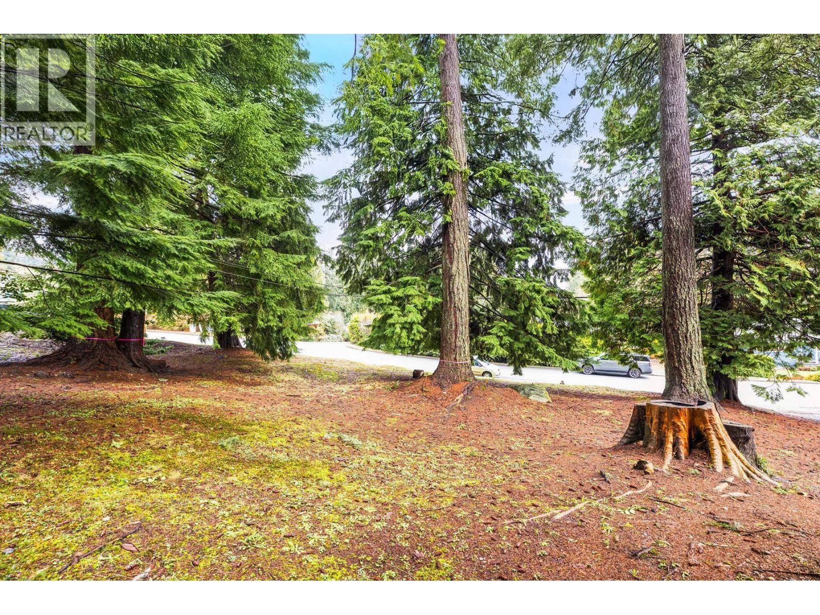 Lot 2 3091 Royal Avenue, North Vancouver, British Columbia  V7K 1Y6 - Photo 9 - R3092360