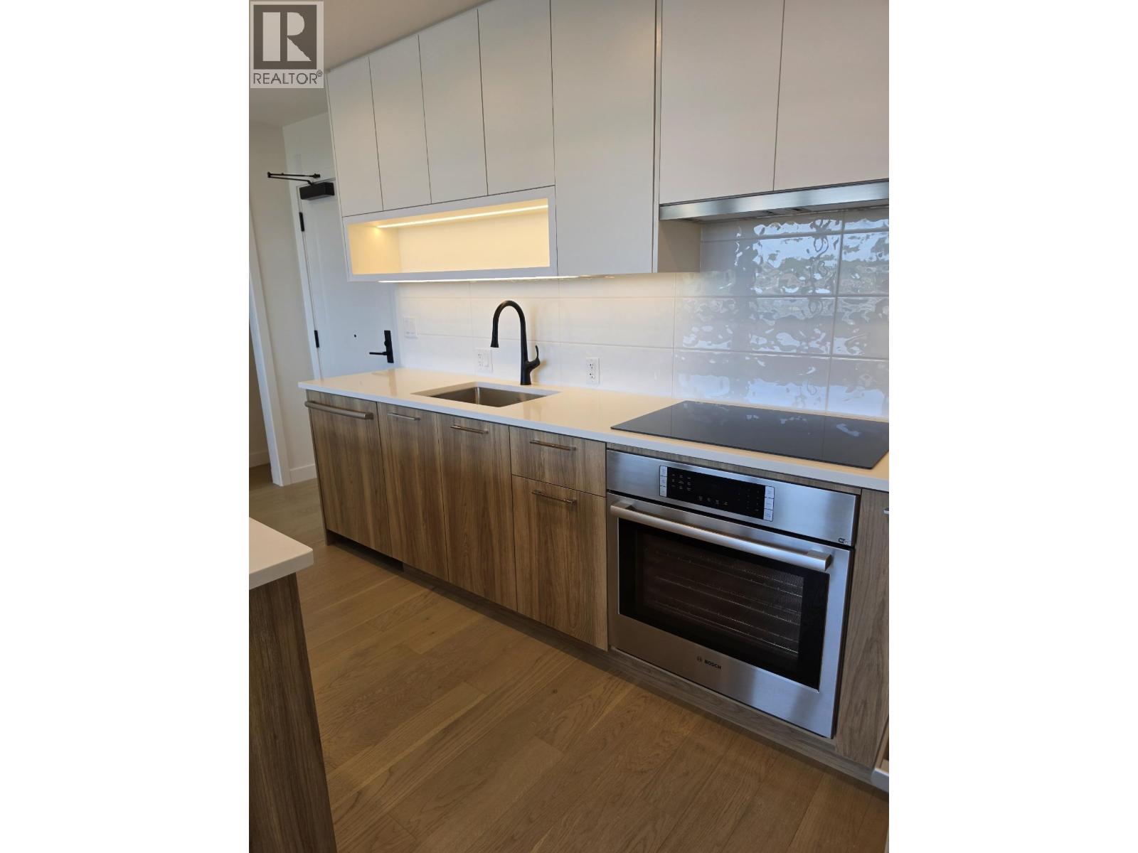 504 8398 Oak Street, Vancouver, British Columbia  V6P 0L9 - Photo 3 - R3140303