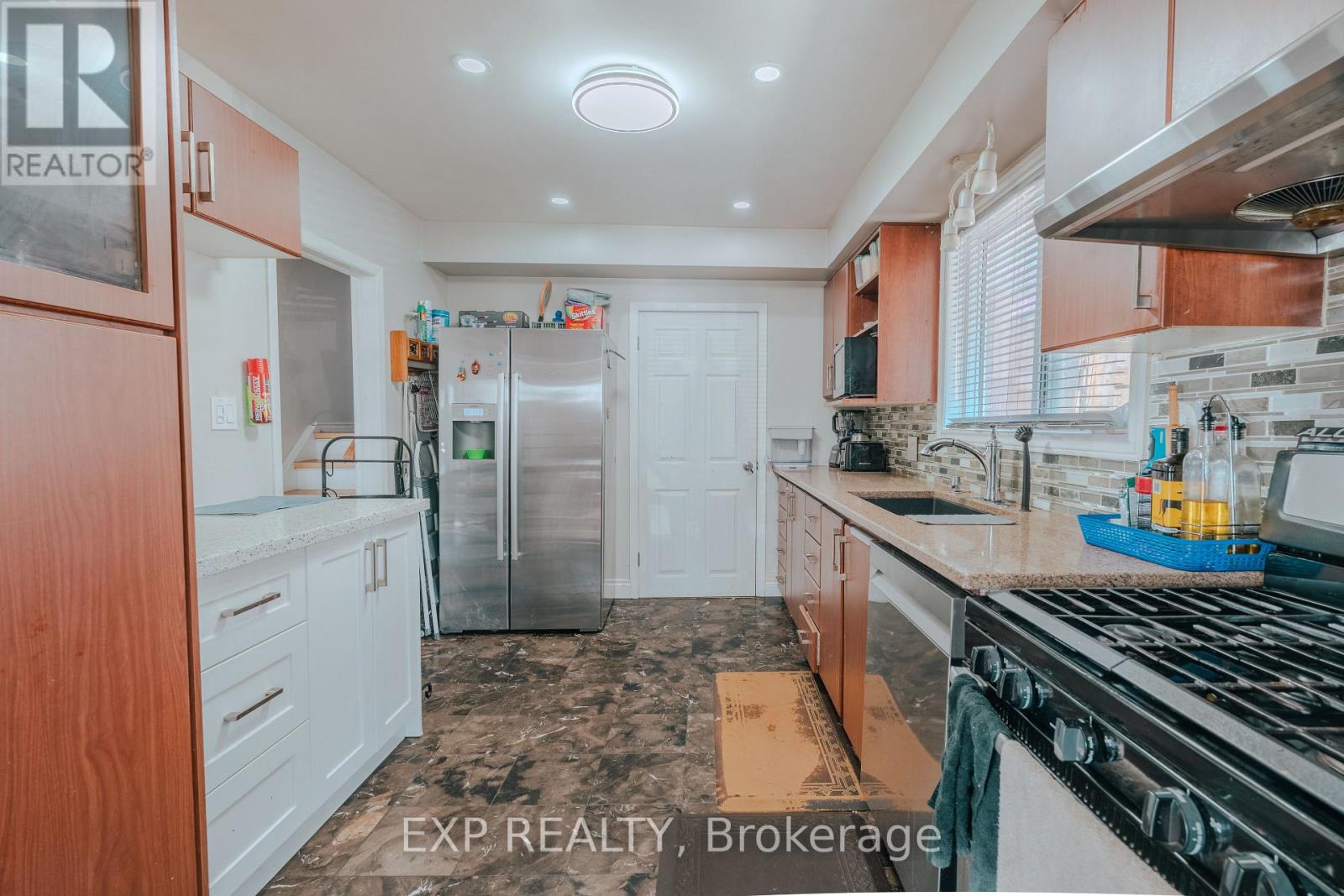Upper - 20 Manorglen Crescent, Toronto, Ontario  M1S 1W4 - Photo 13 - E13498250