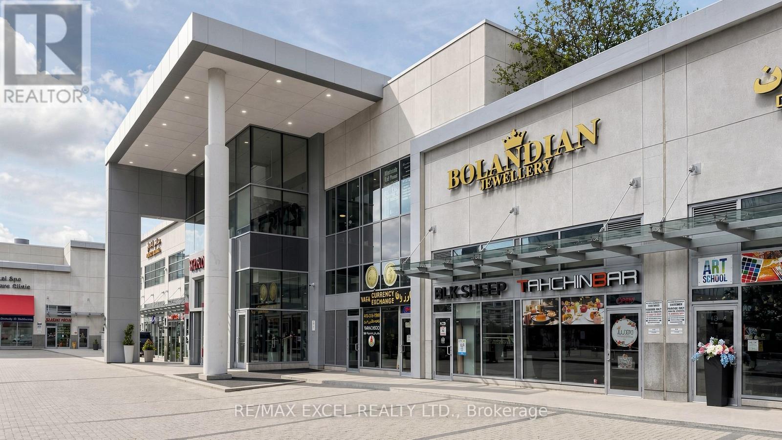 16 - 7181 YONGE STREET, Markham, Ontario