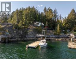 671 BOWEN VIEW ROAD, Gambier Island, British Columbia