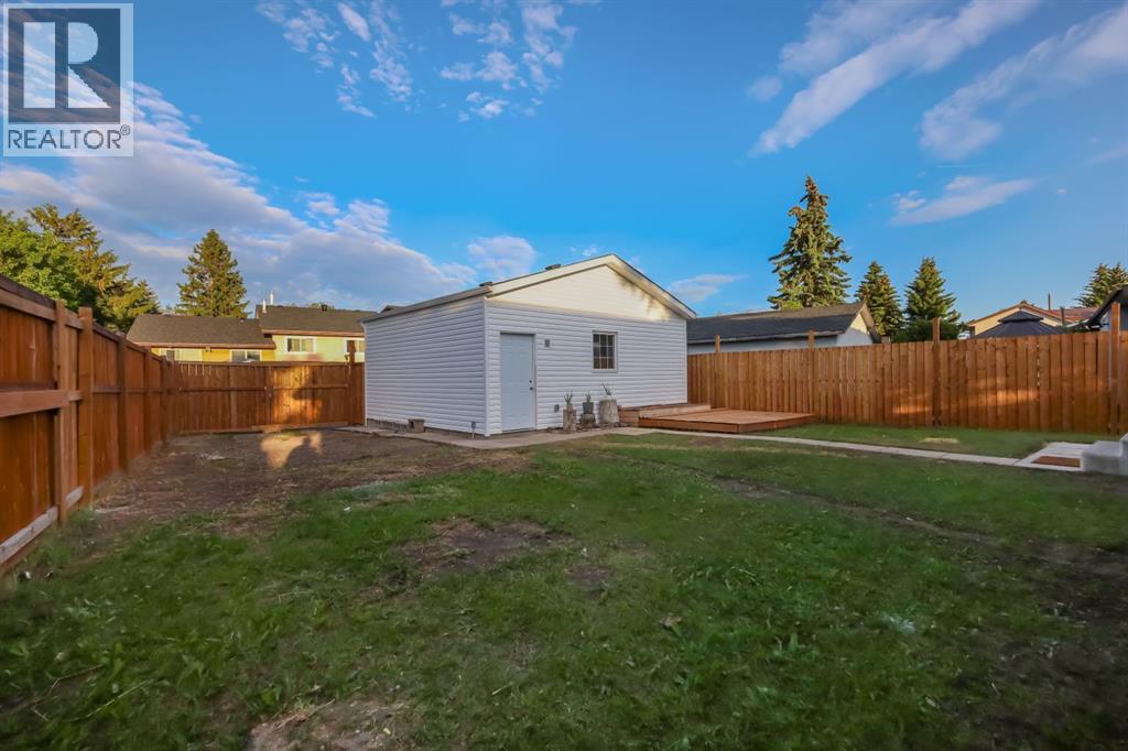 1174 Abbeydale Drive NE, Calgary, Alberta  T2A 6L1 - Photo 37 - A2322972