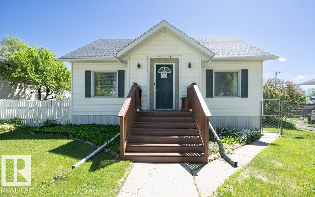 5131 52 St, Barrhead, Alberta  T7N 1E9 - Photo 3 - E4496128