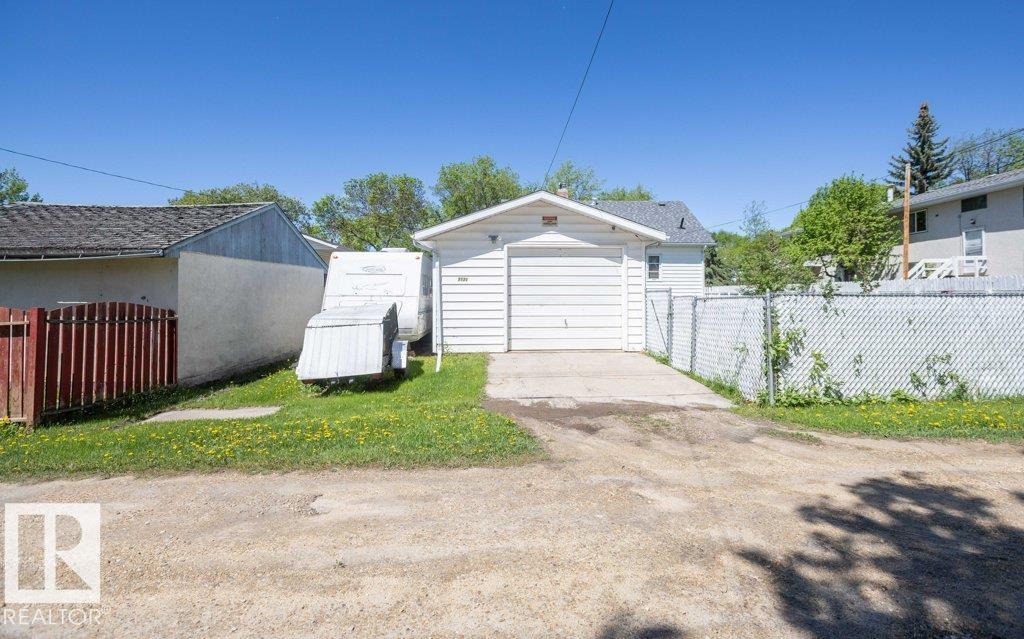 5131 52 St, Barrhead, Alberta  T7N 1E9 - Photo 68 - E4496128