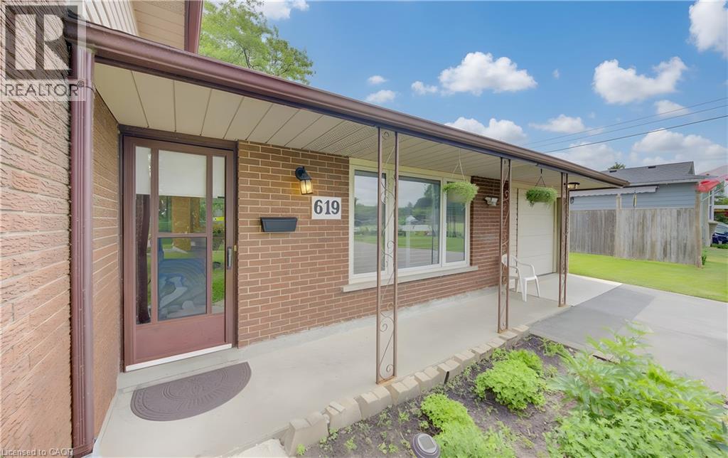 619 Forest Hill Drive, Kitchener, Ontario  N2N 1A1 - Photo 8 - 40843187