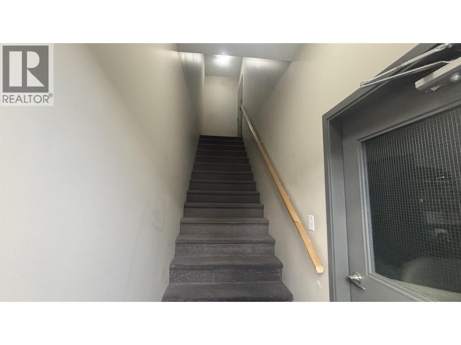 A Upper 7156 Gilley Avenue, Burnaby, British Columbia  V5J 4X2 - Photo 13 - C8079806