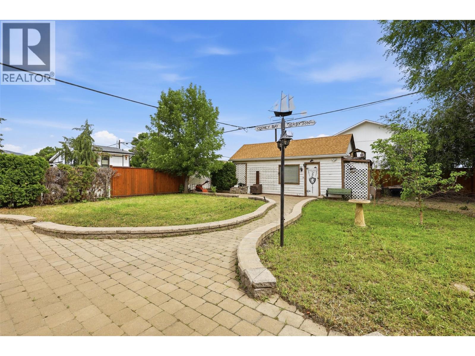 Listing image 12