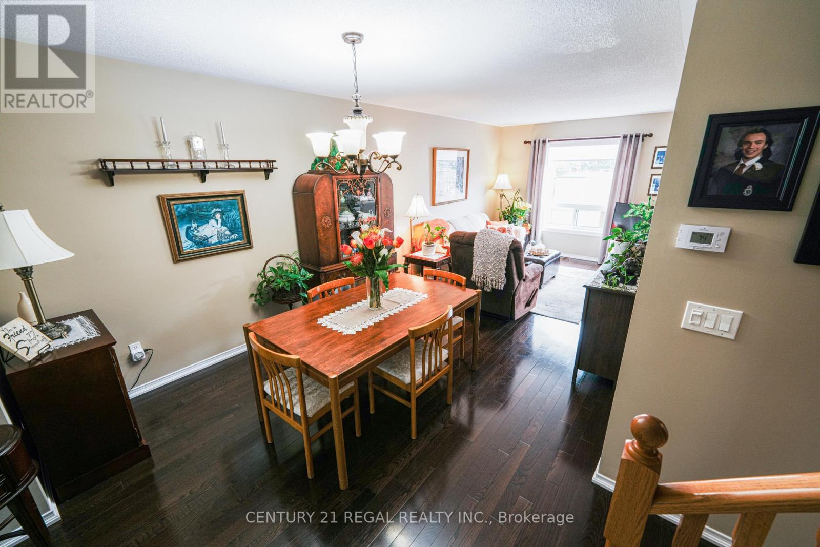 46 Blacksmith Lane, Whitby, Ontario  L1P 1N1 - Photo 9 - E13435584