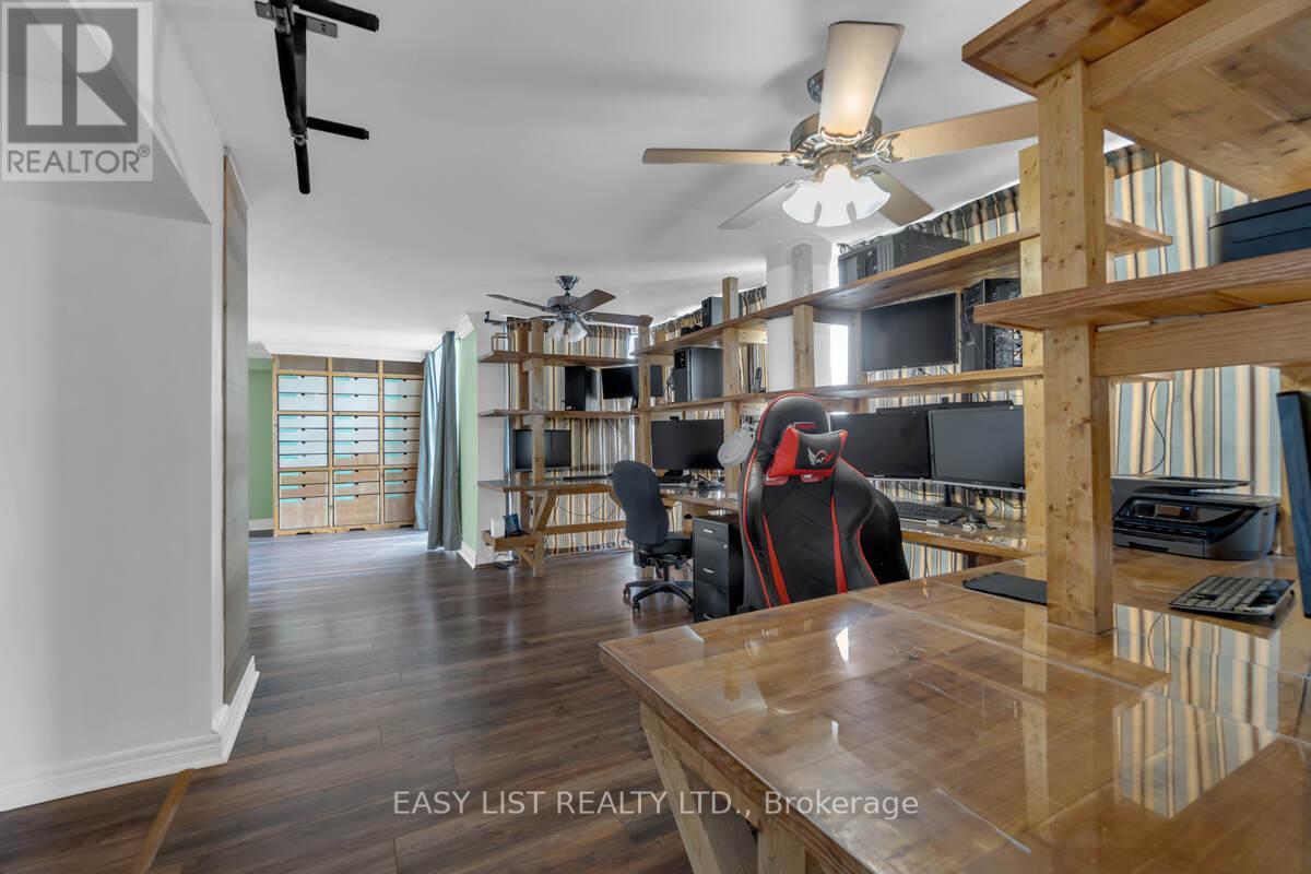 810 - 20 Harding Boulevard W, Richmond Hill, Ontario  L4C 9S4 - Photo 14 - N13498302