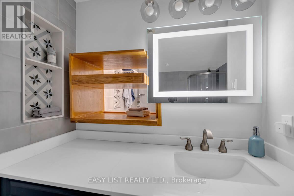 810 - 20 Harding Boulevard W, Richmond Hill, Ontario  L4C 9S4 - Photo 24 - N13498302