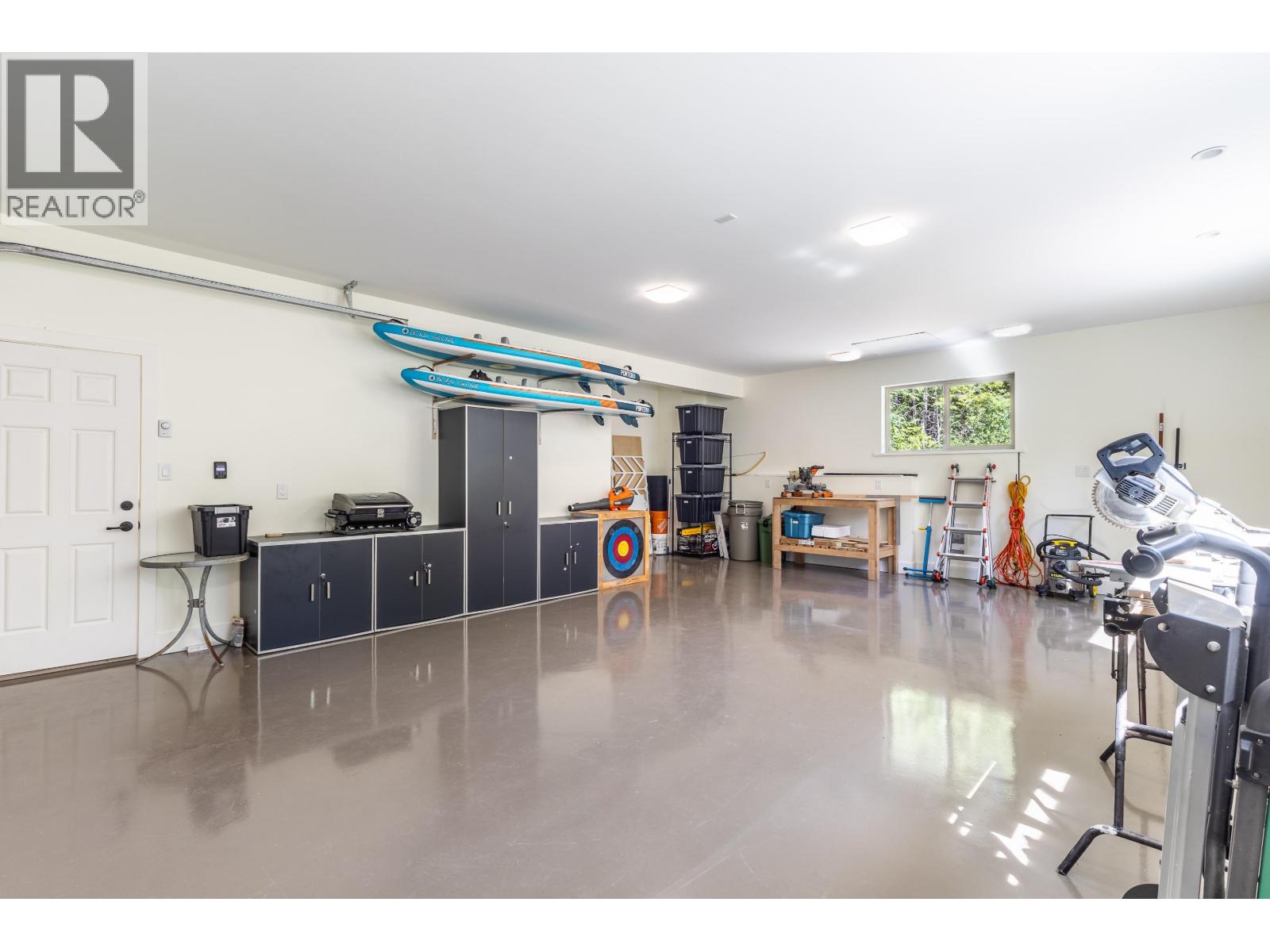 5823 Leaning Tree Road, Halfmoon Bay, British Columbia  V7Z 1C2 - Photo 30 - R3140508