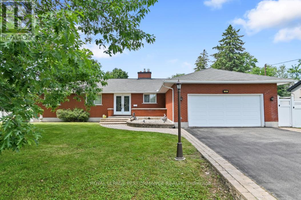 23 ELMA STREET, Ottawa, Ontario