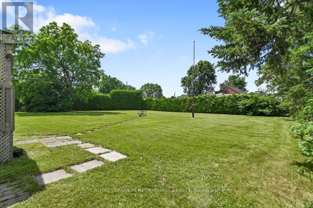23 Elma Street, Ottawa, Ontario  K1T 3W8 - Photo 34 - X13498308