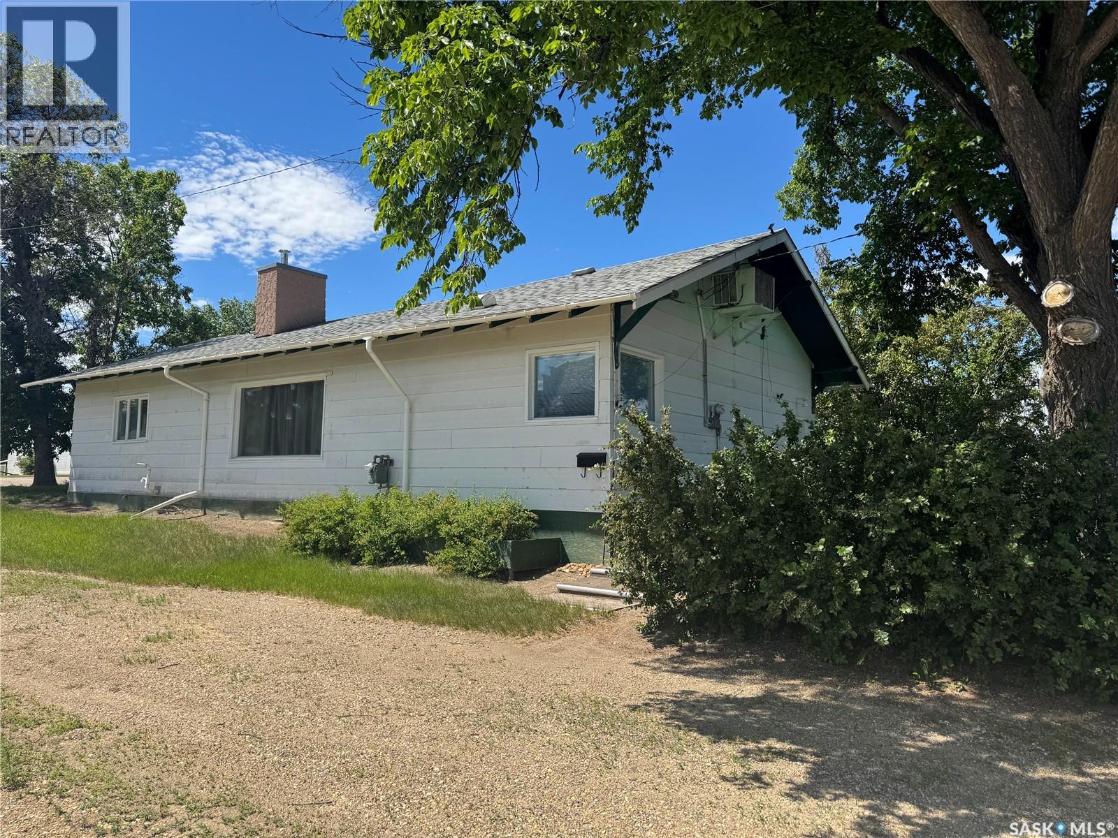 48 2nd AVENUE E, Lafleche, Saskatchewan