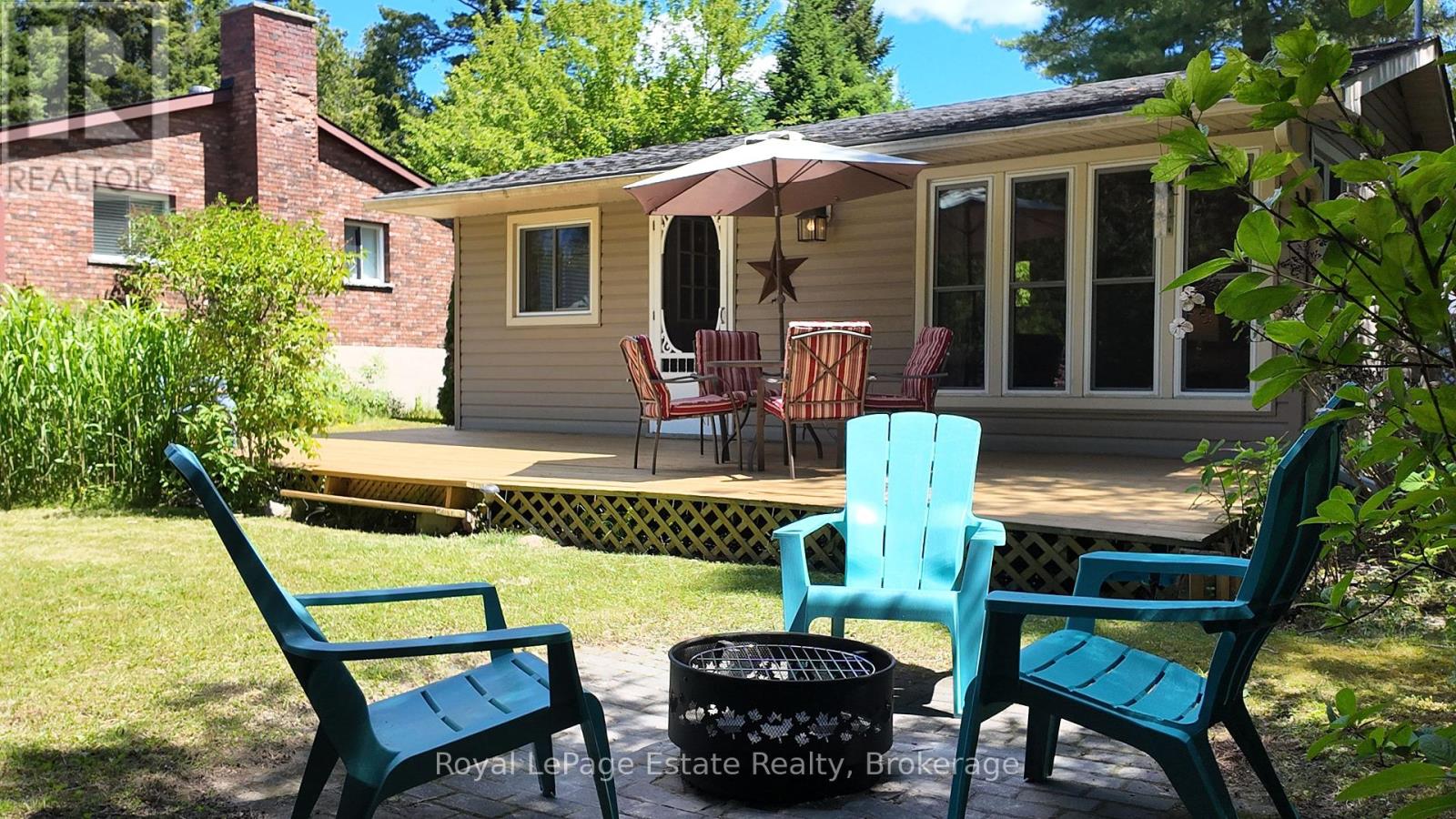 407 Third Avenue N, South Bruce Peninsula, Ontario  N0H 2G0 - Photo 2 - X13498312