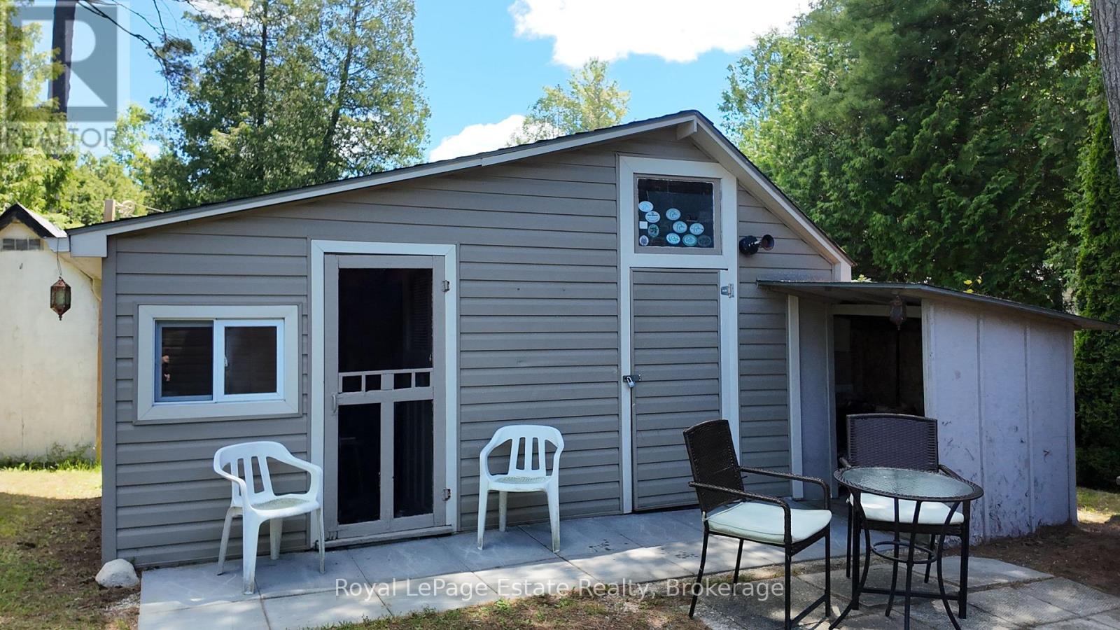 407 Third Avenue N, South Bruce Peninsula, Ontario  N0H 2G0 - Photo 7 - X13498312