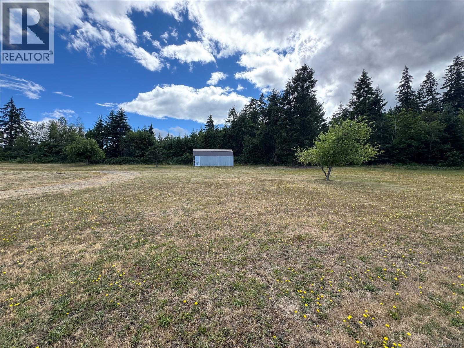 3824 Ross Ave, Royston, British Columbia  V0R 2V0 - Photo 2 - 1041648