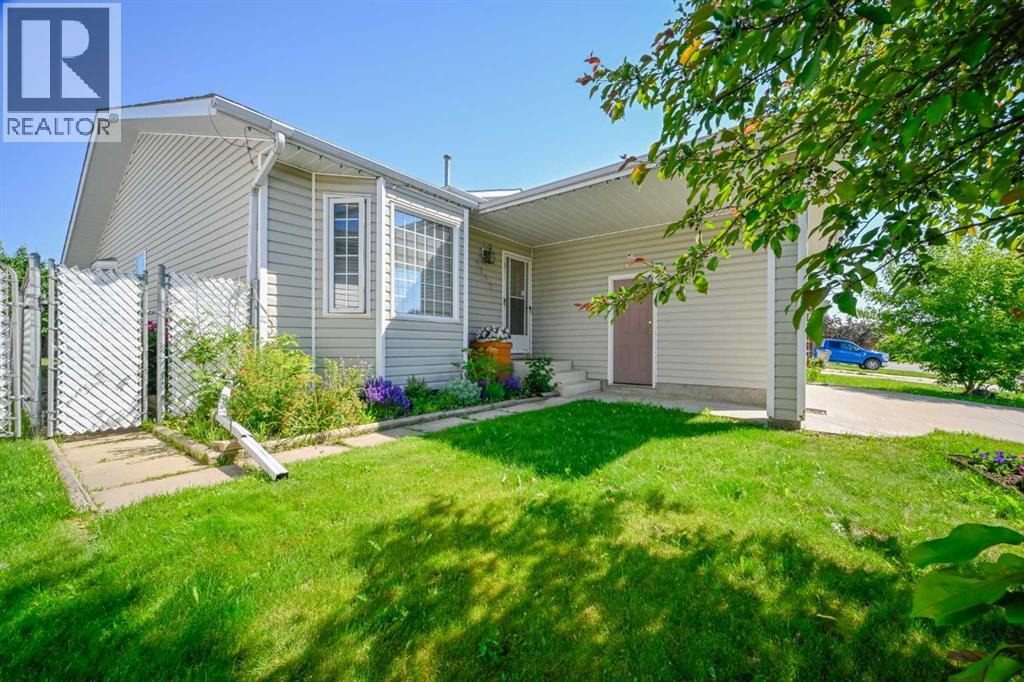9110 107 Avenue, Grande Prairie, Alberta  T8X 1H9 - Photo 2 - A2323836