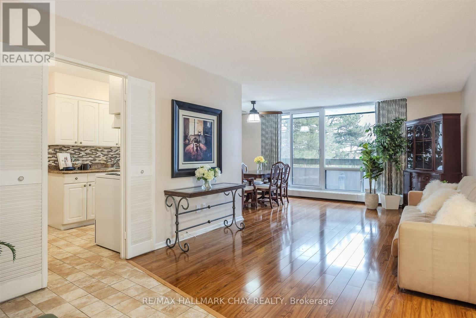 208 - 1210 Radom Street, Pickering, Ontario  L1W 2Z3 - Photo 4 - E13498328