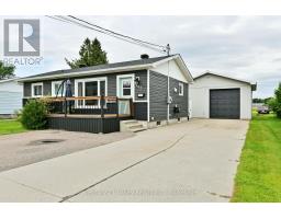 785 EIGHTH STREET, Renfrew, Ontario