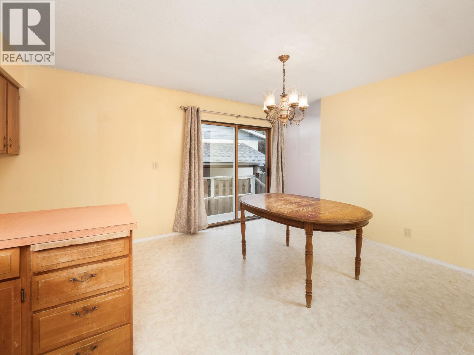 1755 Irwin Street, Prince George, British Columbia  V2M 2Y6 - Photo 11 - R3137216