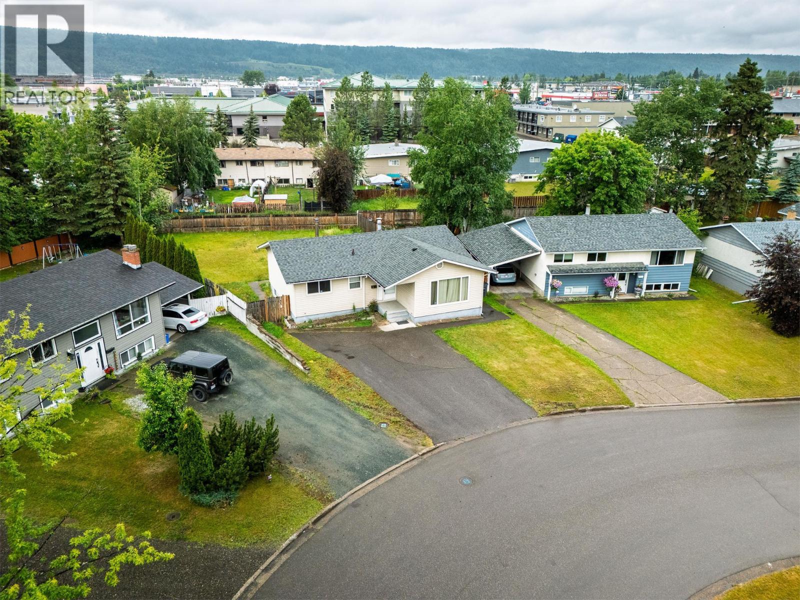 1755 Irwin Street, Prince George, British Columbia  V2M 2Y6 - Photo 2 - R3137216