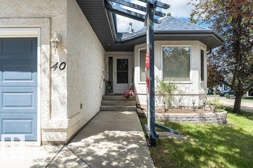 #40 8 Dechene Rd NW, Edmonton, Alberta  T6M 2S5 - Photo 3 - E4496144