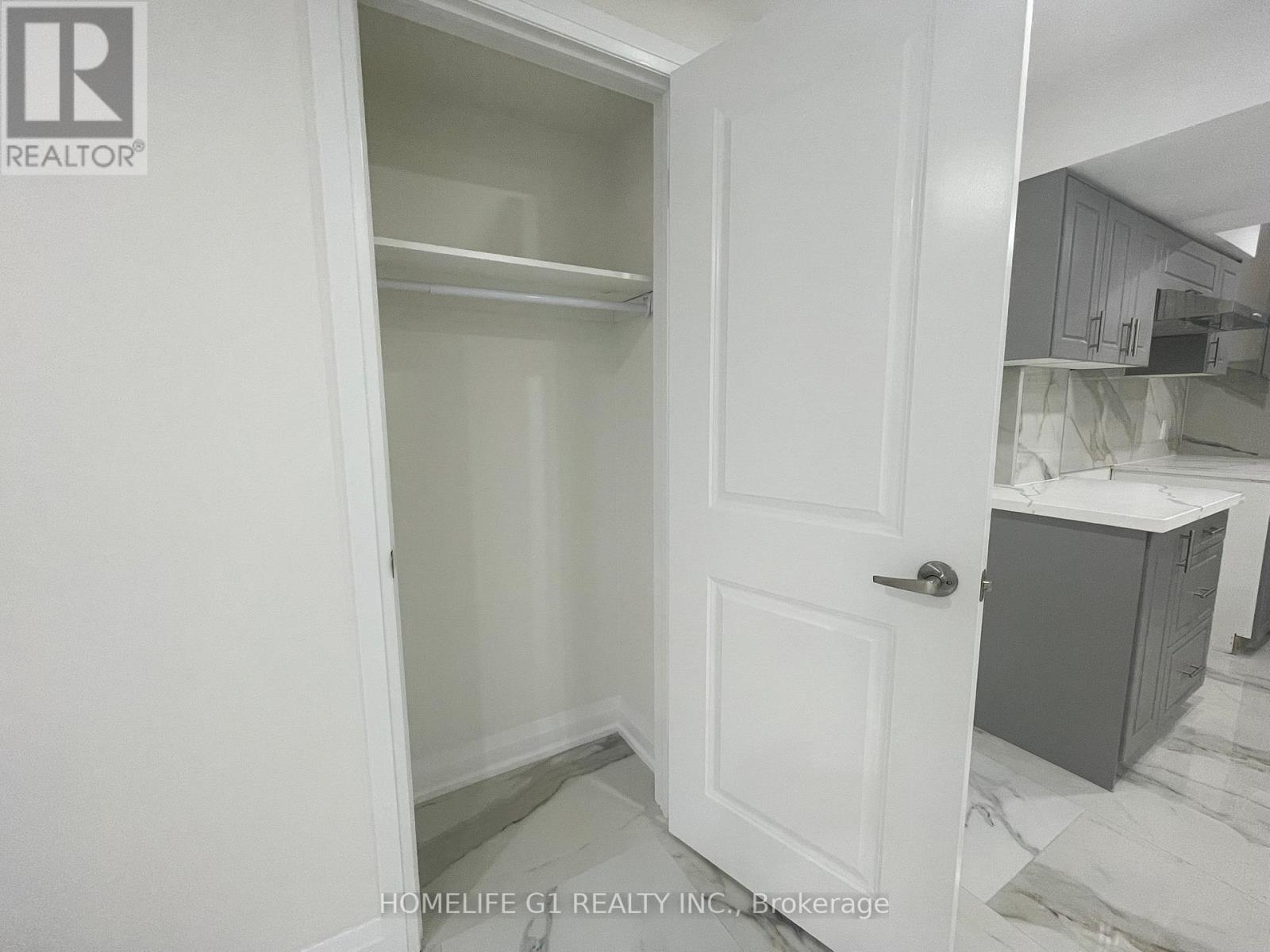 65 Lola Crescent, Brampton, Ontario  L7A 4J8 - Photo 7 - W13498330