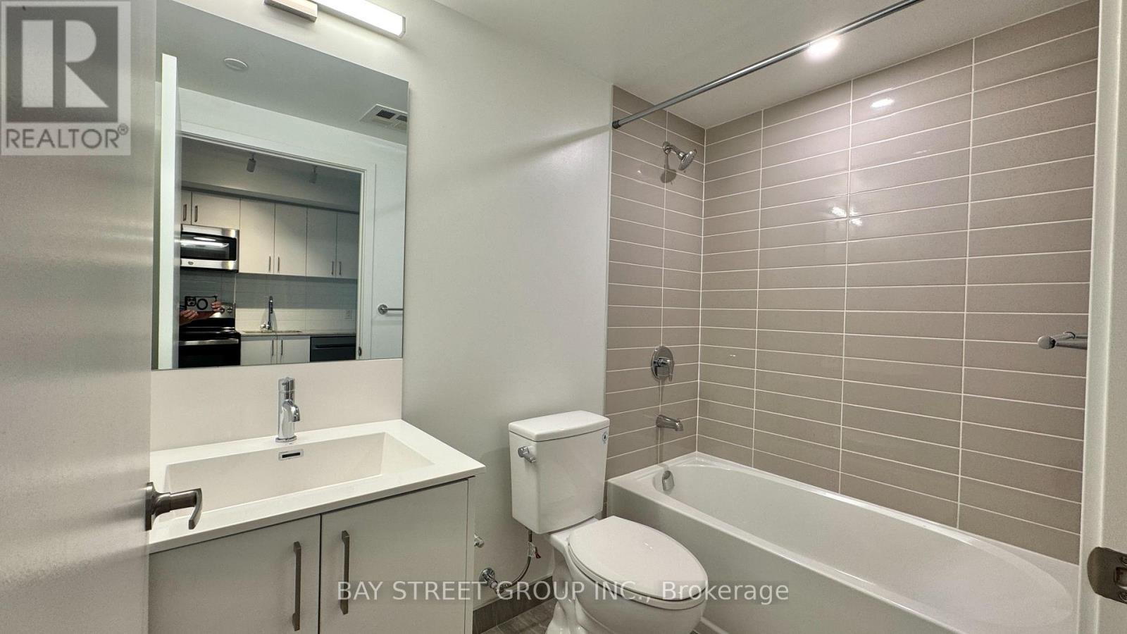 205 - 4010 Eglinton Avenue W, Toronto, Ontario  M9A 0G5 - Photo 12 - W13429480