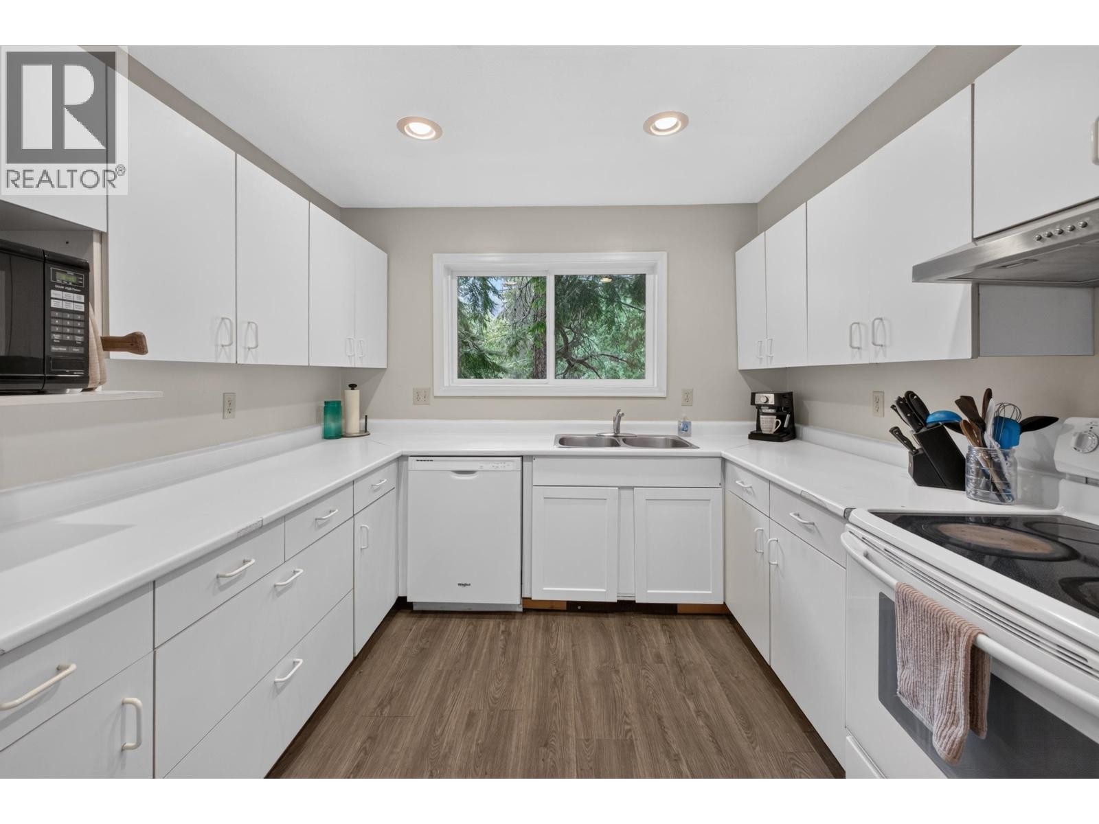 2152 Timber Ridge, Whistler, British Columbia  V8E 0A8 - Photo 6 - R3140617
