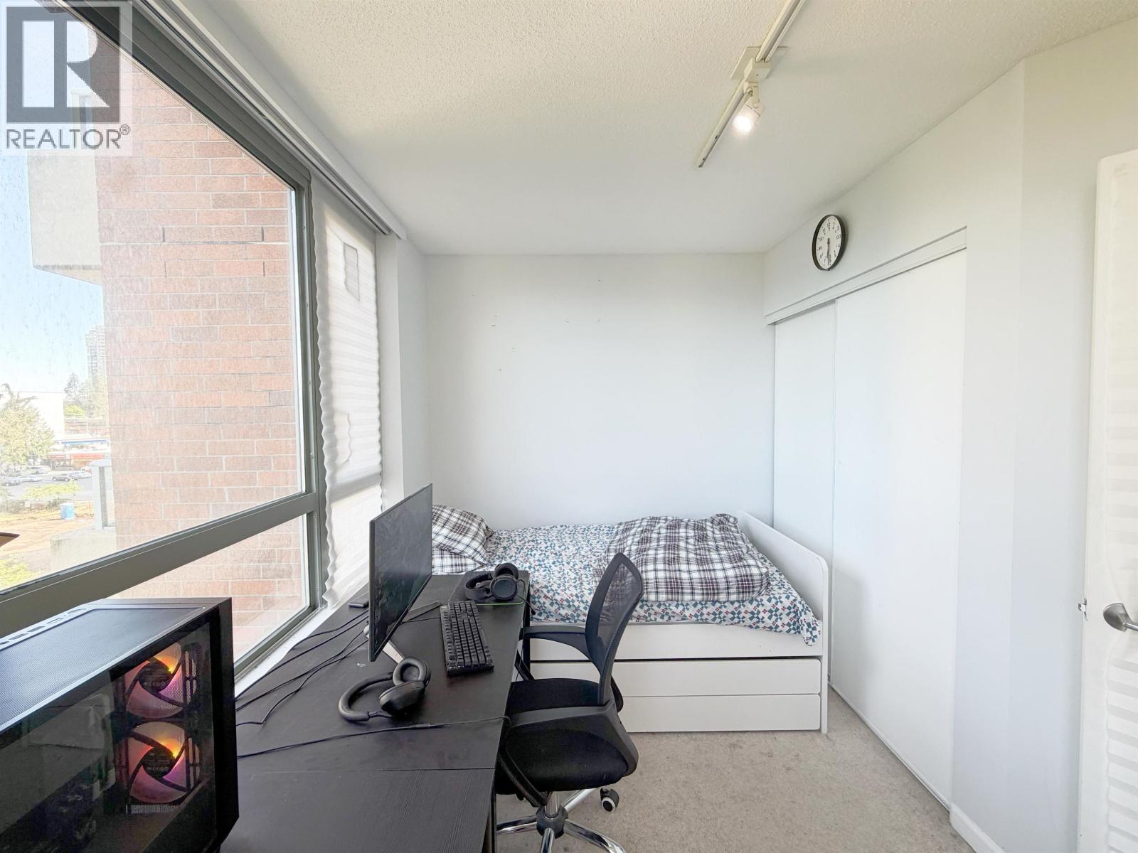 4888 Hazel Street, Burnaby, British Columbia  V5H 4T4 - Photo 8 - R3140619
