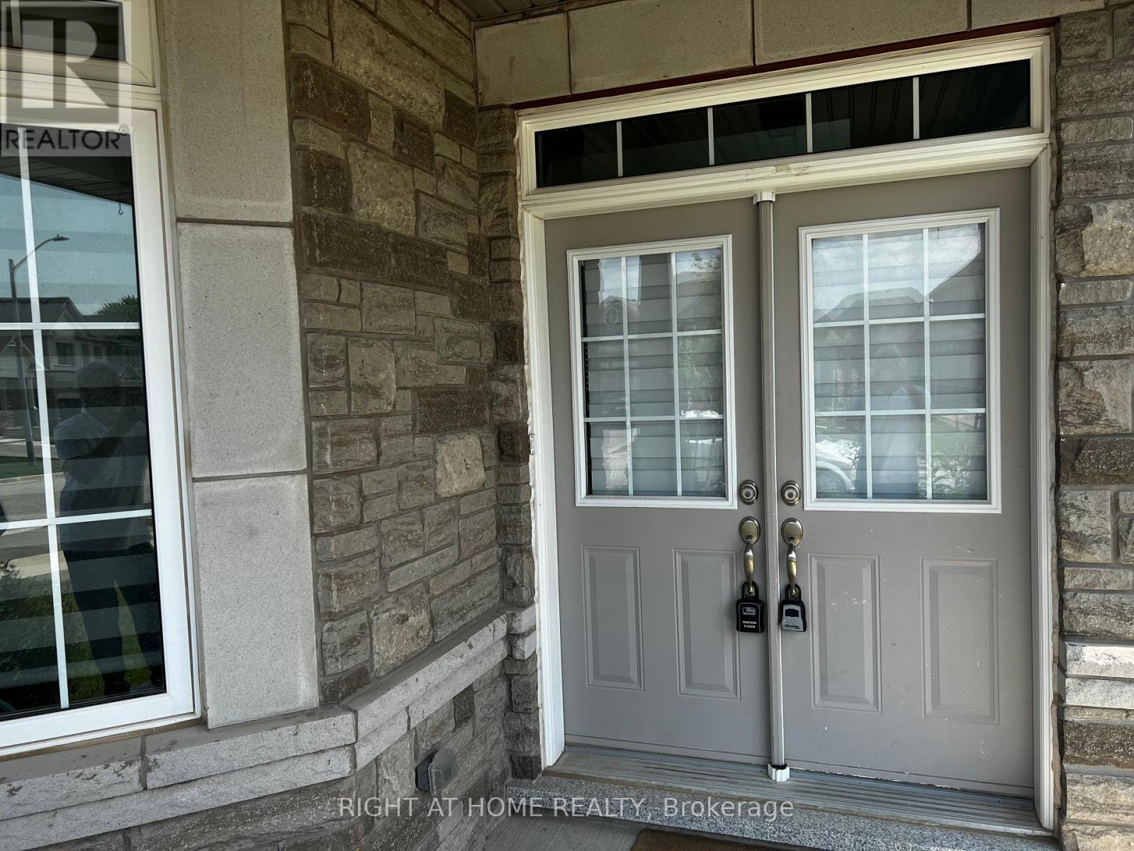 1192 Green Acres Drive, Fort Erie, Ontario  L2A 0C9 - Photo 5 - X13498356