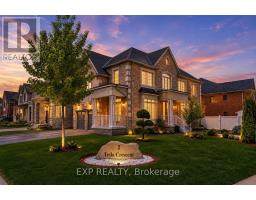 2 TESLA CRESCENT, East Gwillimbury, Ontario