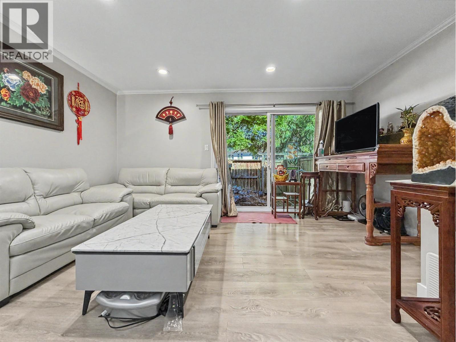 6878 Arlington Street, Vancouver, British Columbia  V5S 3N9 - Photo 10 - R3138767
