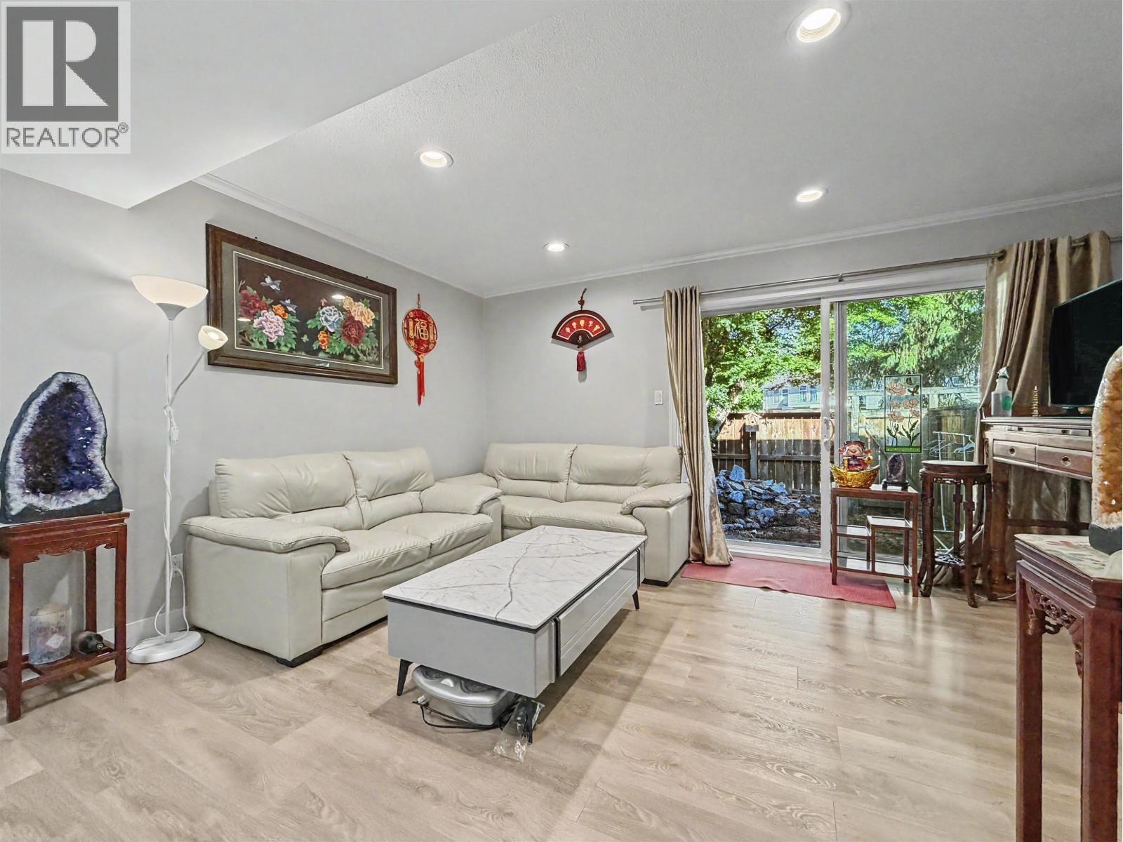 6878 Arlington Street, Vancouver, British Columbia  V5S 3N9 - Photo 7 - R3138767