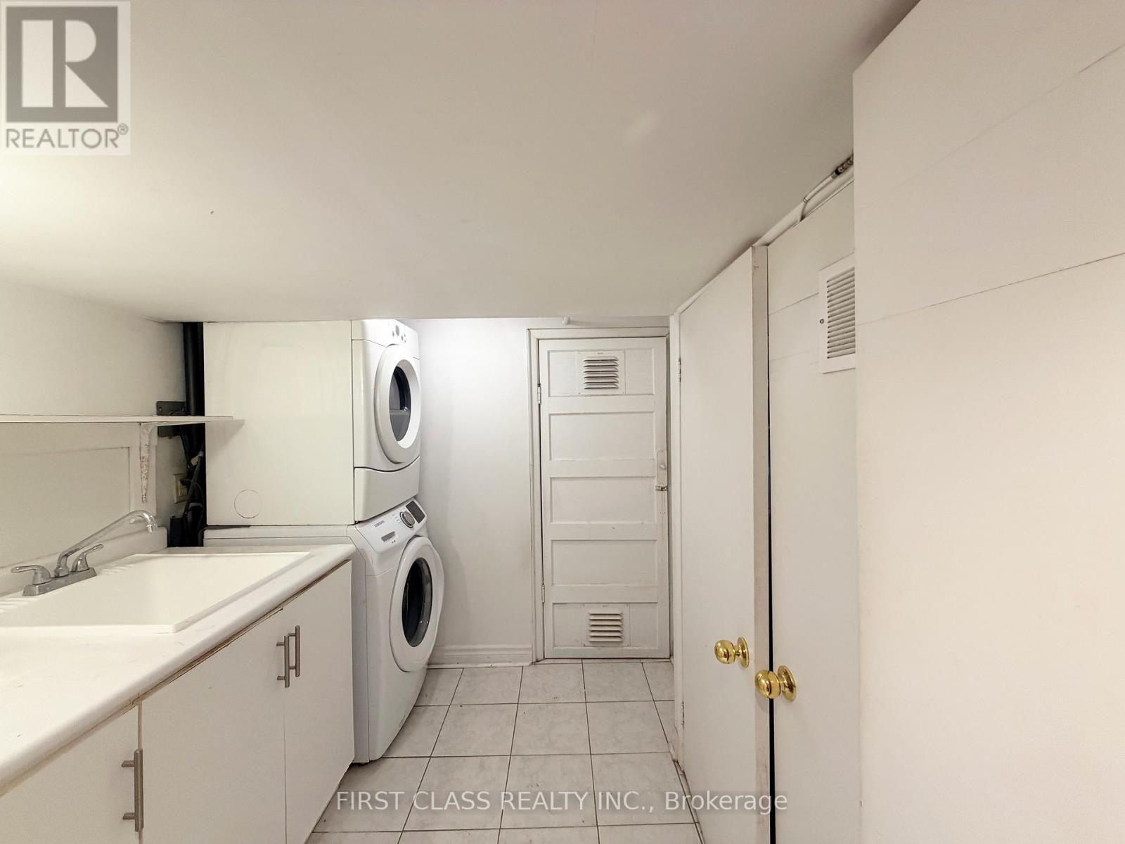 15 Leahann Drive, Toronto, Ontario  M1P 1B6 - Photo 20 - E13498378
